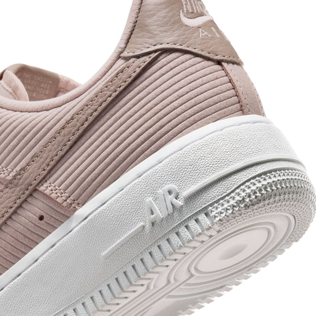 W Nike Air Force 1 '07 IM6533-602