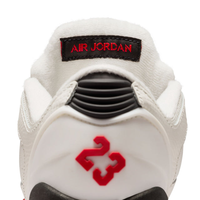 Y Air Jordan Sixty Plus Low IO1866-100