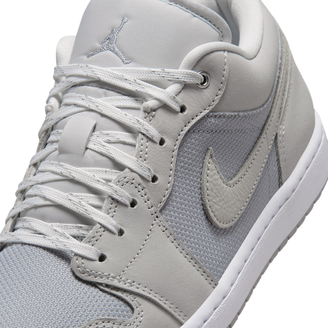 M Air Jordan 1 Low SE IO2049-100