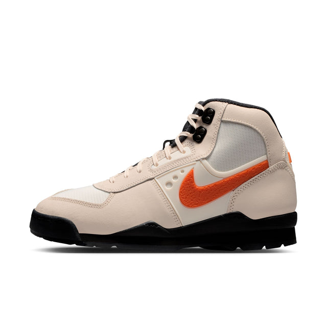 M Nike Baltoro IO4556-100