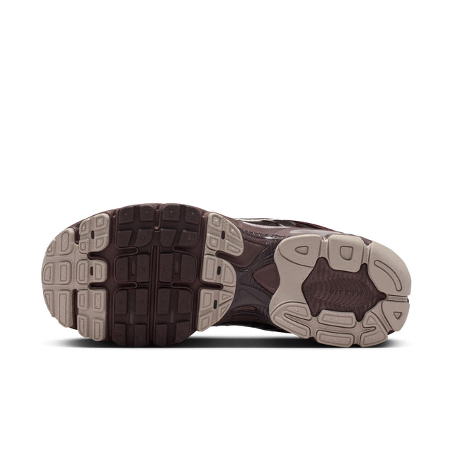 W Nike Air Max Moto 2K SE IO4862-500