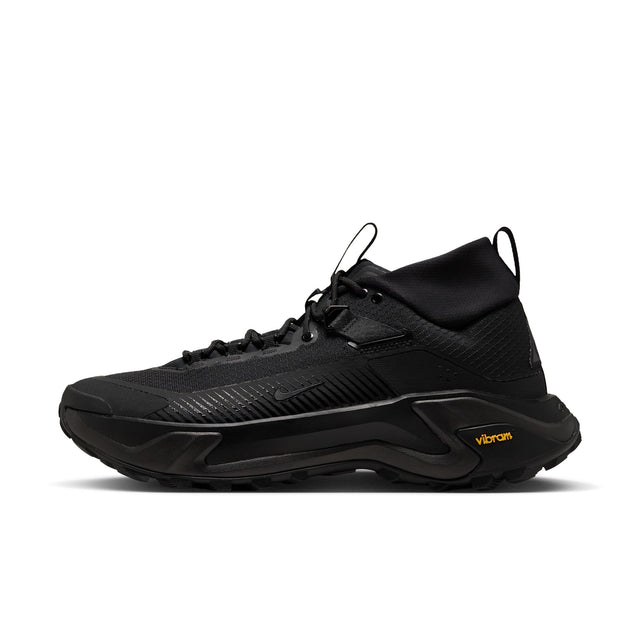 M ACG Zegama Hike IO7854-002