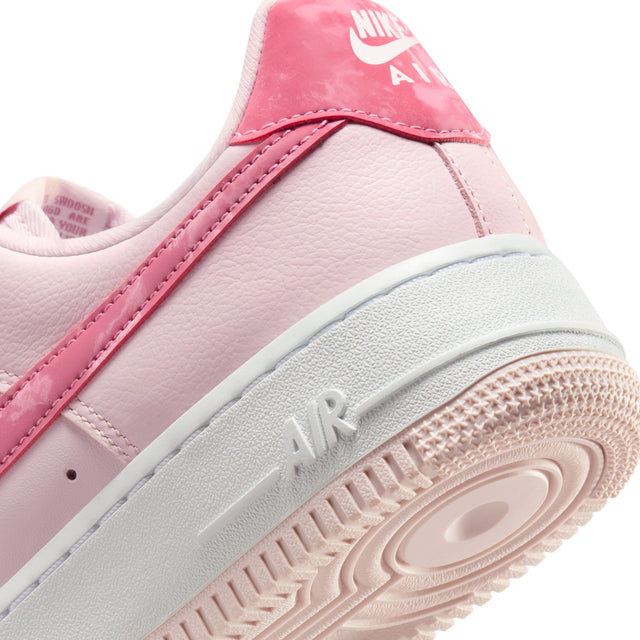 W Nike Air Force 1 '07 "Valentine's Day" IO8755-600
