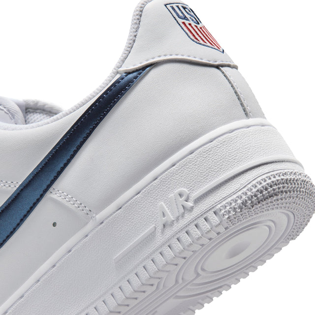 M Nike Air Force 1 '07 LV8 IQ0407-100