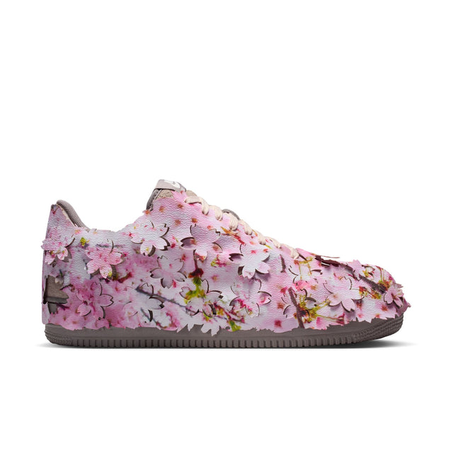 M Nike Air Force 1 '07 Premium IQ3472-298