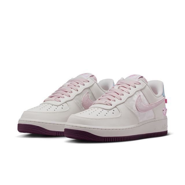 W Nike Air Force 1 '07 IQ4937-161