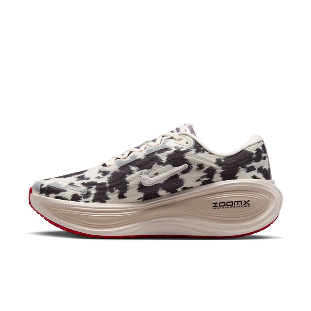 M Nike Vomero Plus IR0032-100