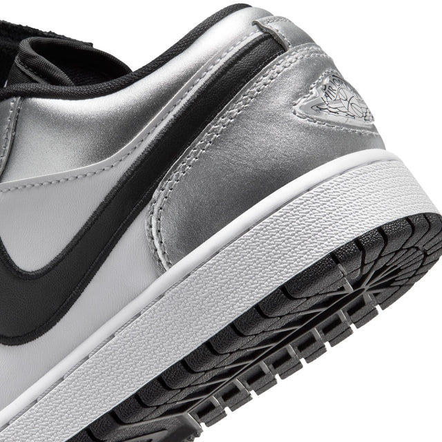 Y Air Jordan 1 Low SE IR2310-100