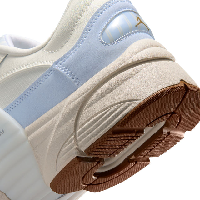 M Jordan Trunner O/S IR7564-122
