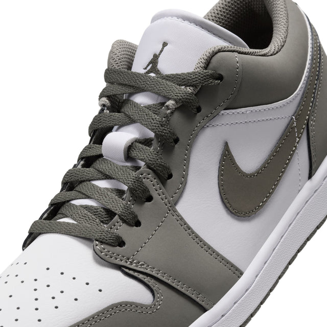 M Air Jordan 1 Low IV6045-320