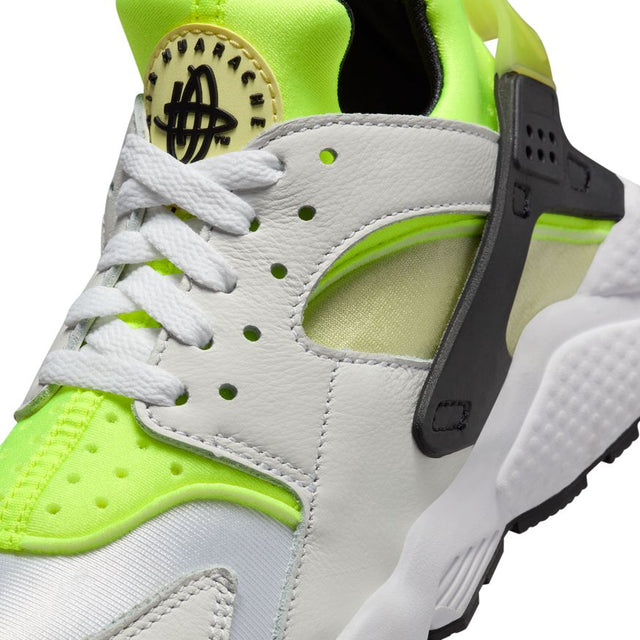 Buy NIKE W NIKE AIR HUARACHE DH4439-113 Canada Online