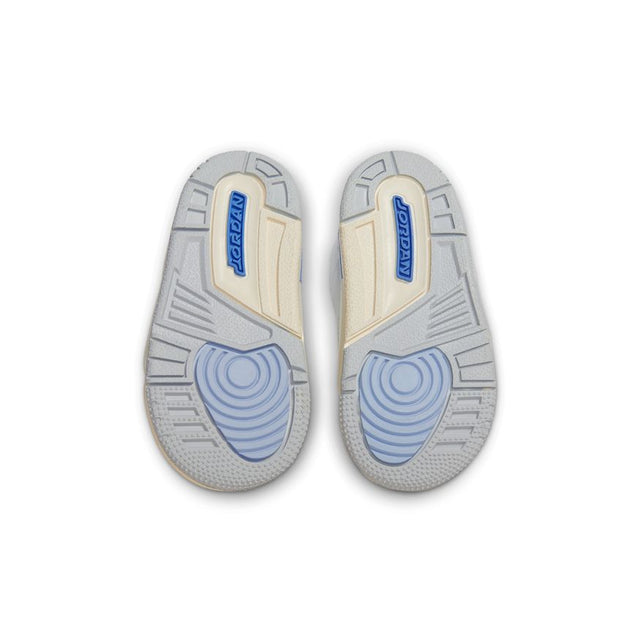 Buy JORDAN Jordan 3 Retro "Lucky Shorts" DM0968-101 Canada Online