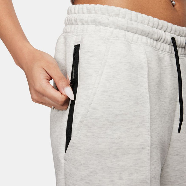 Buy NIKE Nike Sportswear Tech Fleece FB8330-013 Canada Online