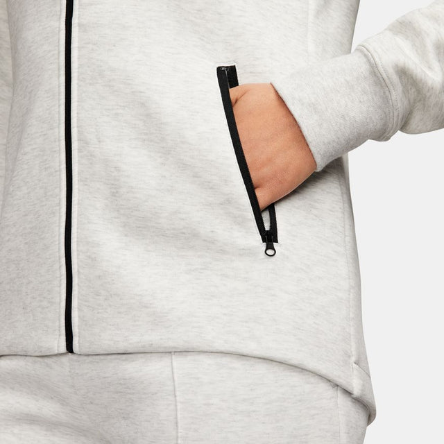 Buy NIKE Nike Sportswear Tech Fleece Windrunner FB8338-013 Canada Online