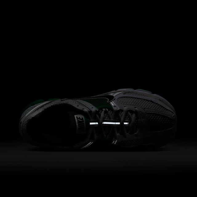 Buy NIKE Nike Zoom Vomero 5 FJ2028-102 Canada Online