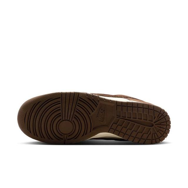 Buy NIKE Nike Dunk Low Retro SE Leather/Suede FQ8249-104 Canada Online