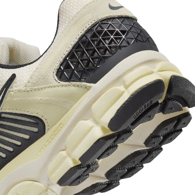 Buy Nike Zoom Vomero 5 HF1553-701 Canada Online