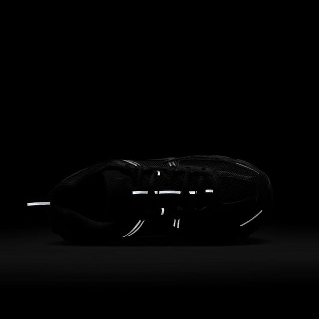 Buy NIKE Nike Vomero 5 HF6998-007 Canada Online