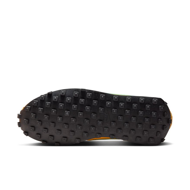 Buy NIKE Nike LD-1000 HJ4687-800 Canada Online