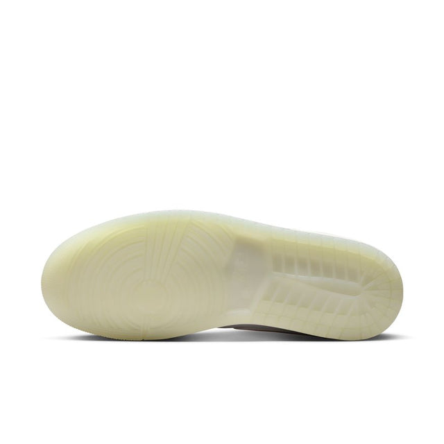 Buy ERROR AIR JORDAN 1 MID SE HJ6654-100 Canada Online