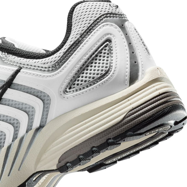 Buy NIKE Nike Air Pegasus 2005 HQ1675-100 Canada Online