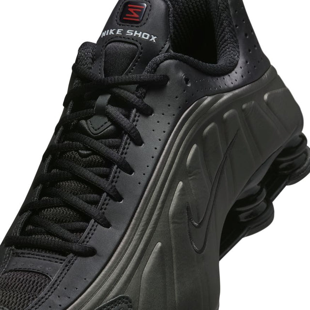 Buy NIKE Nike Shox R4 HQ1988-001 Canada Online