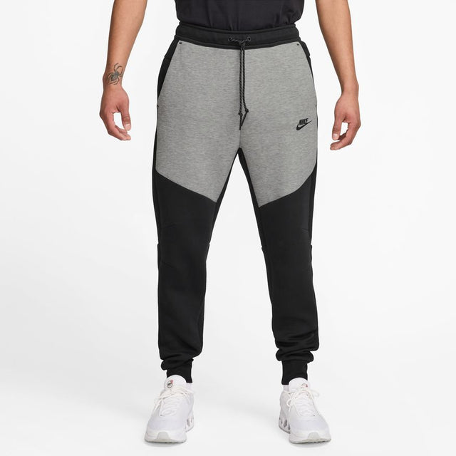 Buy NIKE Nike Tech HV0959-011 Canada Online