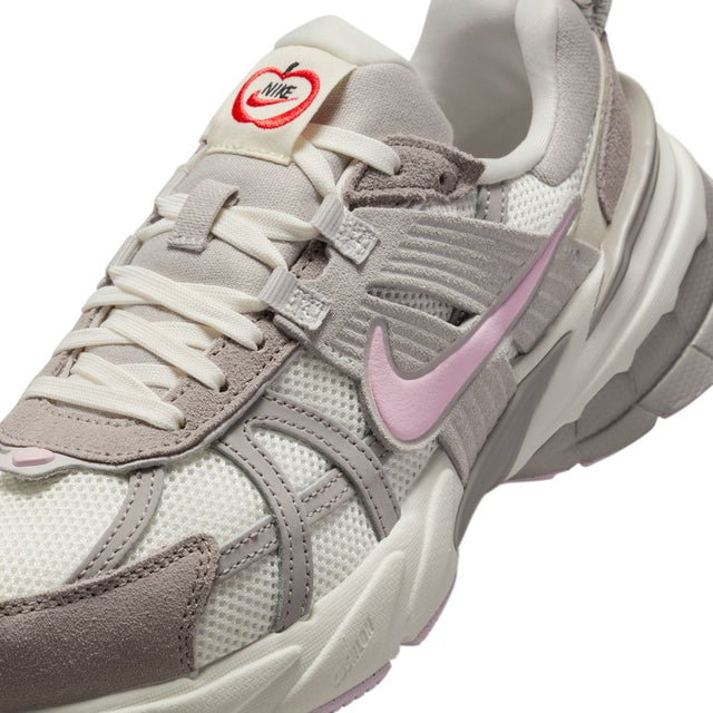 Buy NIKE Nike V2K Run HV5997-161 Canada Online