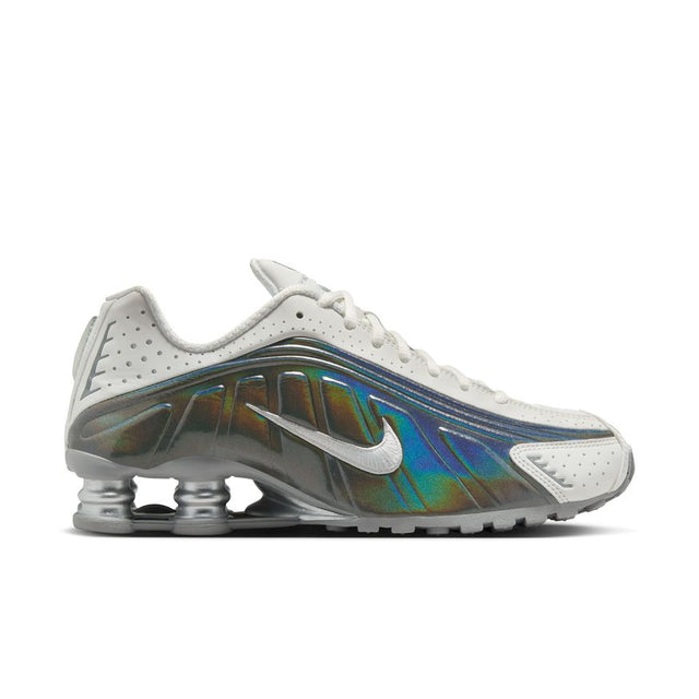 Buy NIKE Nike Shox R4 IB7703-100 Canada Online
