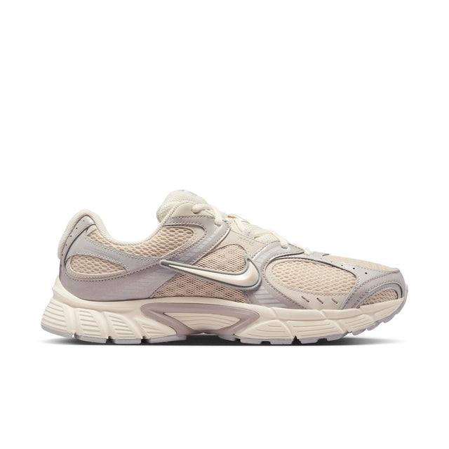 Buy NIKE NIKE V5 RNR IH1980-140 Canada Online