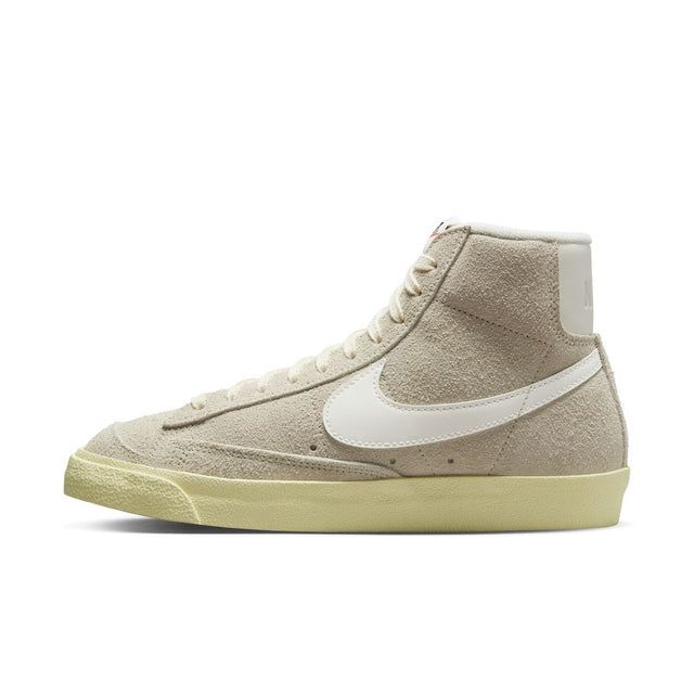 Buy NIKE W BLAZER MID '77 VNTG DV7006-001 Canada Online