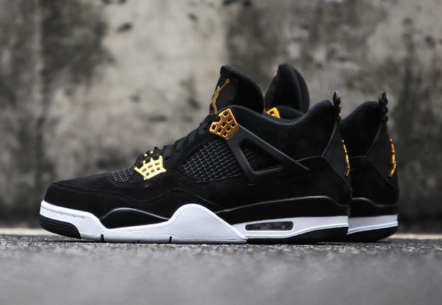 Retro 4 Royalty BB Branded