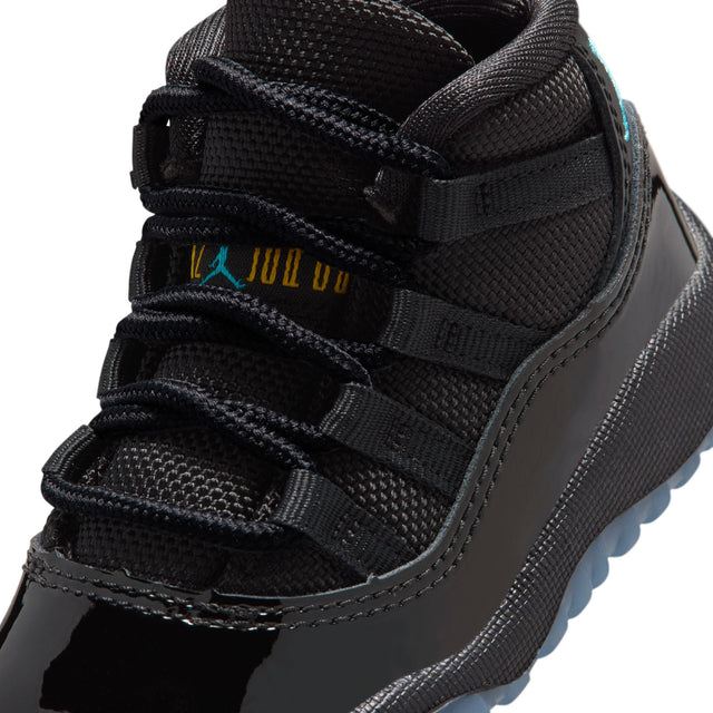 Y Jordan 11 Retro "Gamma" 378040-047