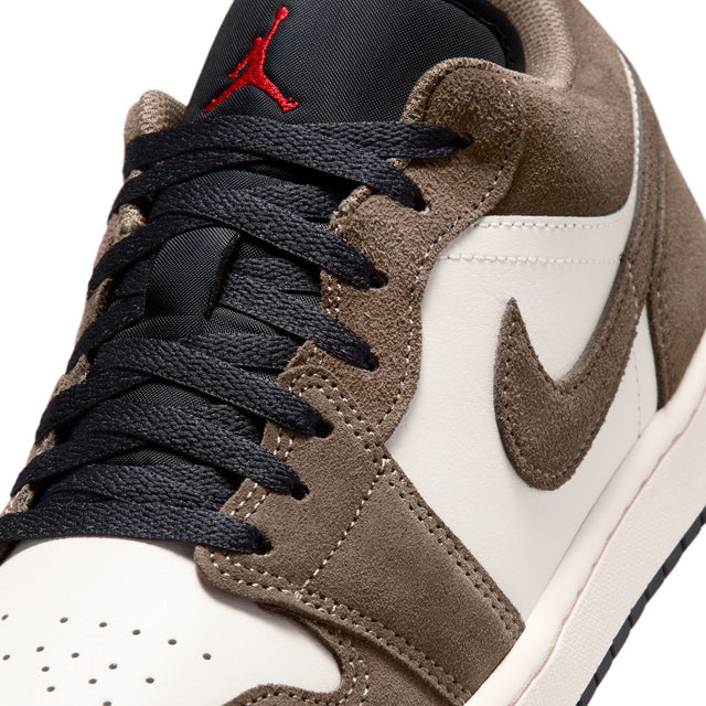 M Air Jordan 1 Low 553558-200