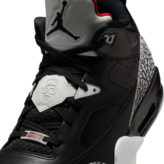 M Jordan Son of Mars Low 580603-002
