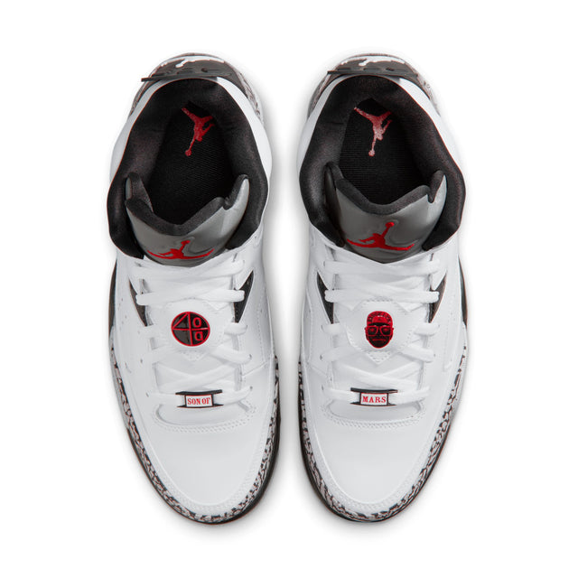 M Jordan Son of Mars Low 580603-101