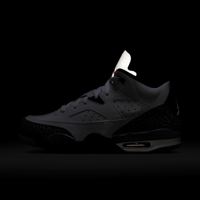 M Jordan Son of Mars Low 580603-101