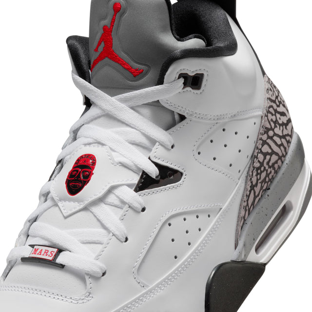 M Jordan Son of Mars Low 580603-101