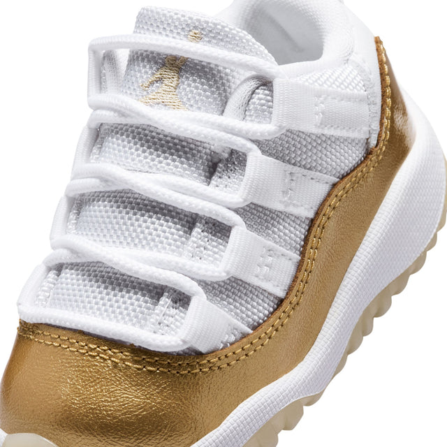 Y Jordan 11 Retro Low 645107-102
