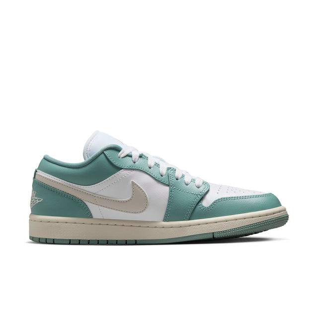 W Air Jordan 1 Low DC0774-138