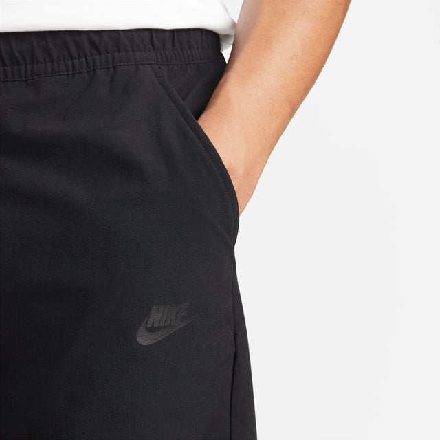 M Nike Sportswear DM6621-010