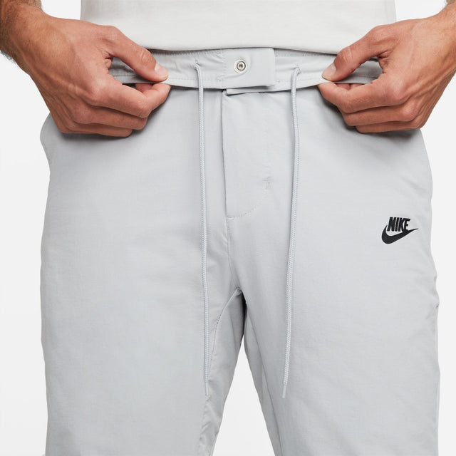 M Nike Sportswear DM6621-012