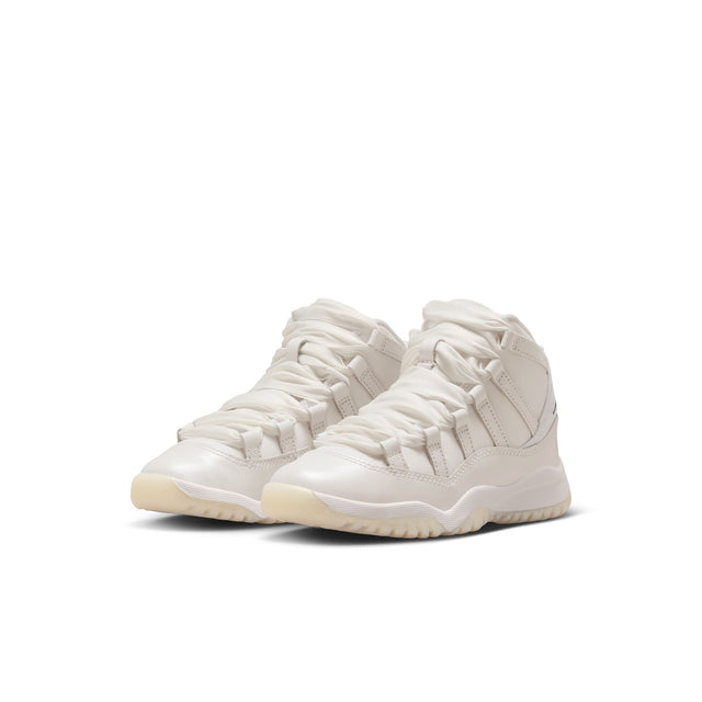Y Jordan 11 Retro "Pearl" DO3857-110
