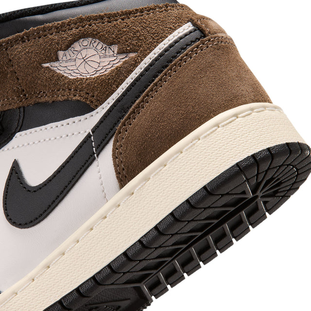 Y Air Jordan 1 Mid DQ8423-007