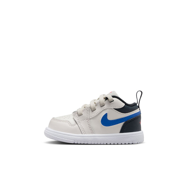 Y Jordan 1 Low Alt DR9747-027