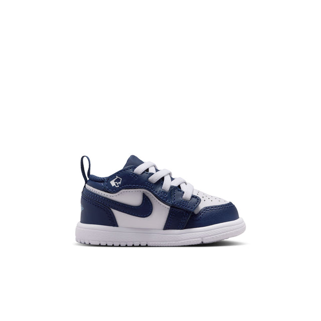 Y Jordan 1 Low Alt DR9747-404