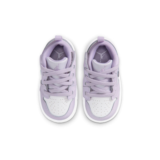 Y Jordan 1 Low Alt DR9747-500