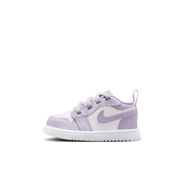 Y Jordan 1 Low Alt DR9747-500