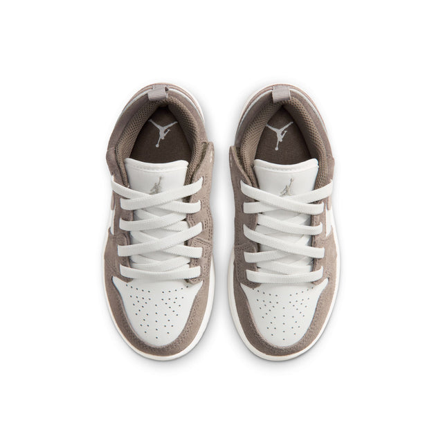 Y Jordan 1 Low Alt DR9748-026