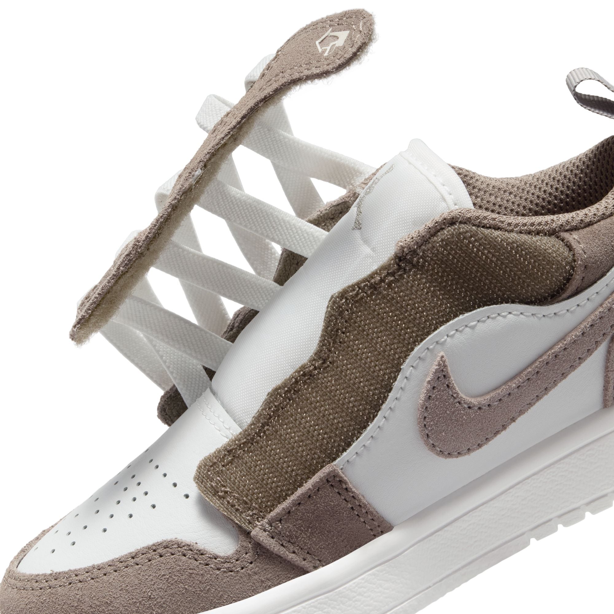 Y Jordan 1 Low Alt DR9748-026 – BB Branded